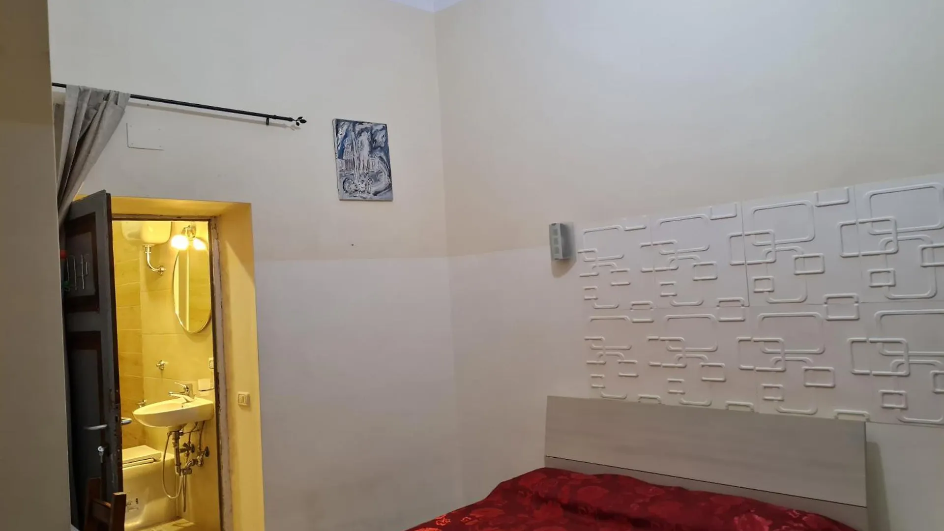 Homestay E&A Apartment Rome Italy